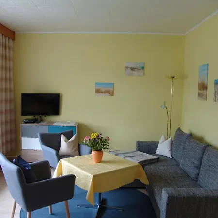 Apartment De Tweit In